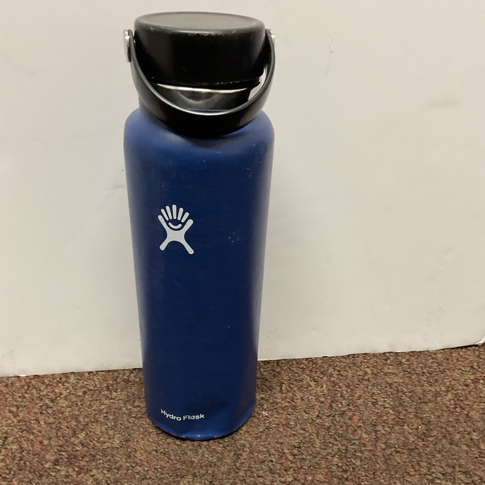 Hydro Flask Blue Water Bottle